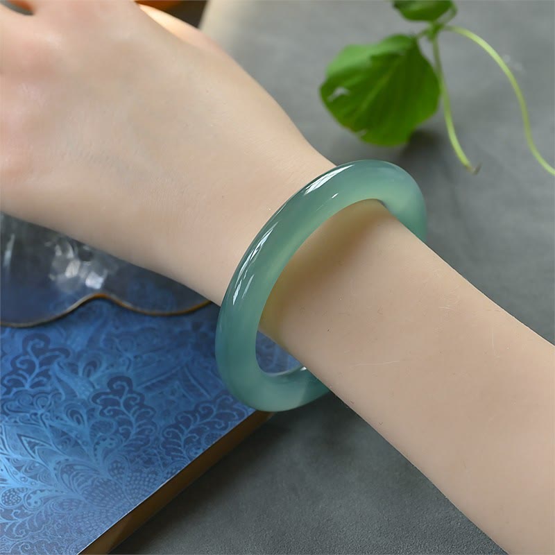 Wear FengShui Natural Green Chalcedony Strength Bangle Bracelet