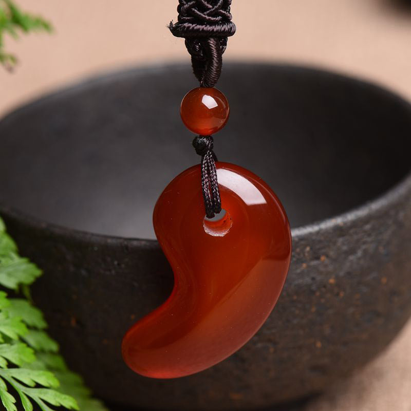 Wear FengShui Red Agate Green Agate Moon Pattern Confidence Calm Necklace