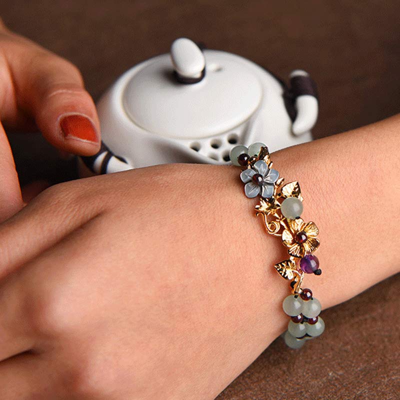 Wear FengShui Green Aventurine Garnet Bead Flower Petal Luck Bracelet