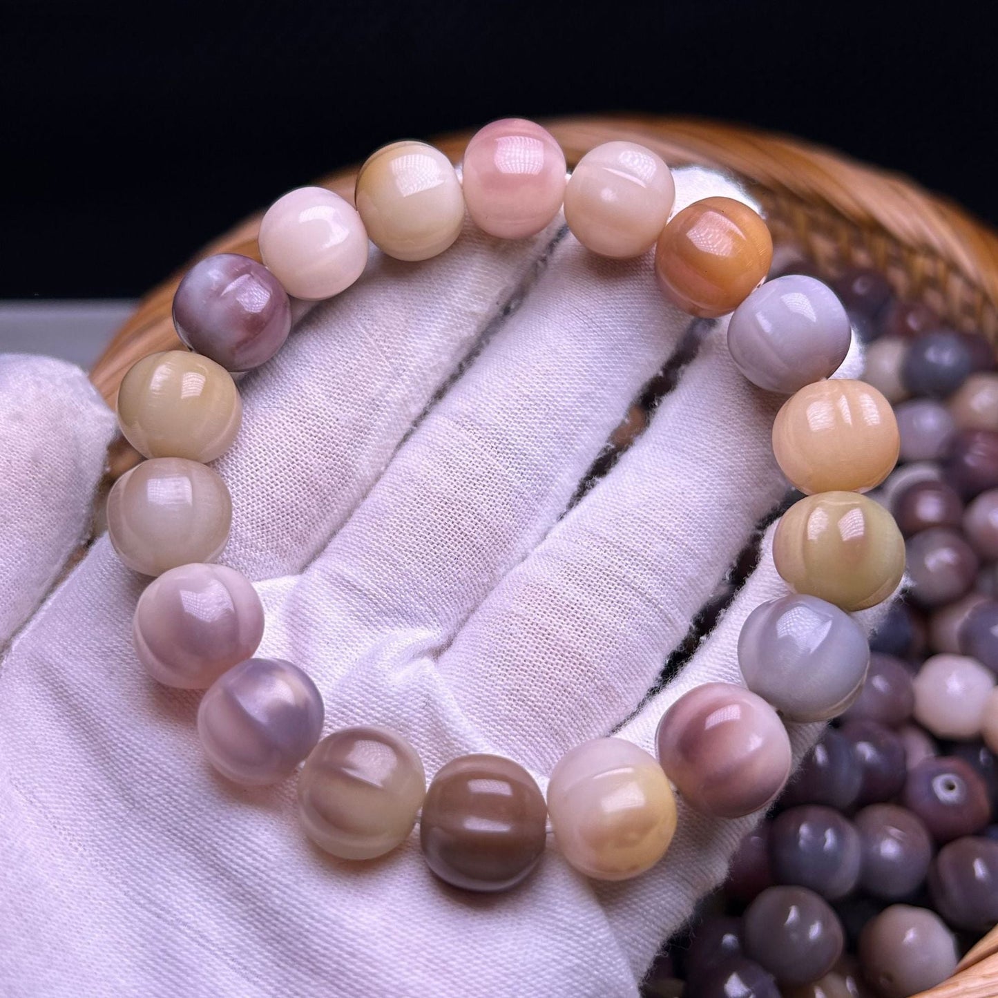 Misty Grape – Sharkback Bodhi Beads in Dreamy Purple