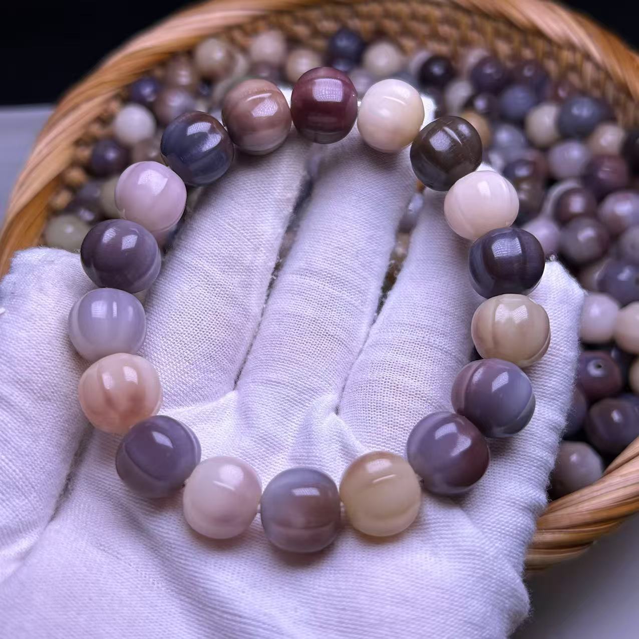 Misty Grape – Sharkback Bodhi Beads in Dreamy Purple