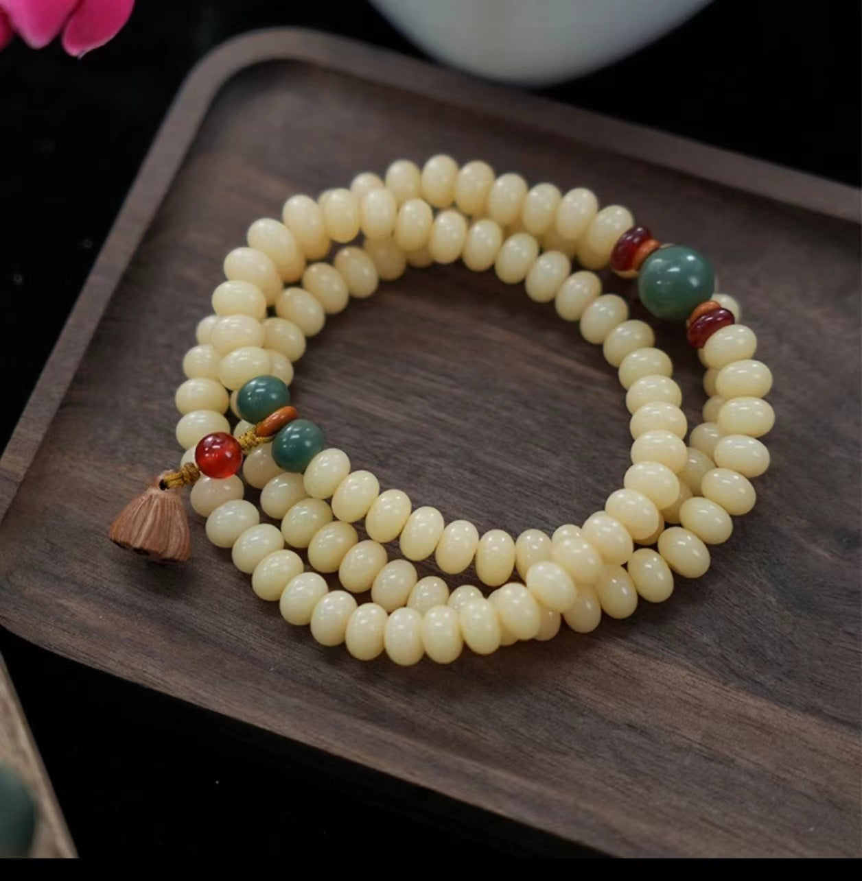 Cream-Toned White Jade Bodhi Bracelet with Boxwood Lotus Pod – Available in Single, Double Wrap, or 108 Mala