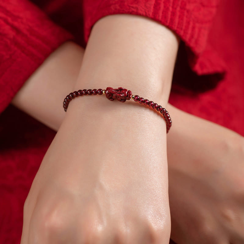 Wear FengShui Garnet Cinnabar PiXiu Blessing Calm String Bracelet