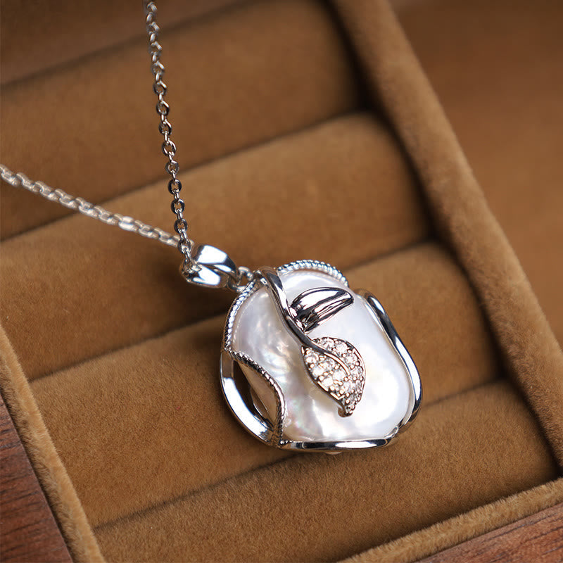 Wear FengShui 18K Gold Plated Copper Natural Baroque Pearl Flower Sincerity Necklace Pendant