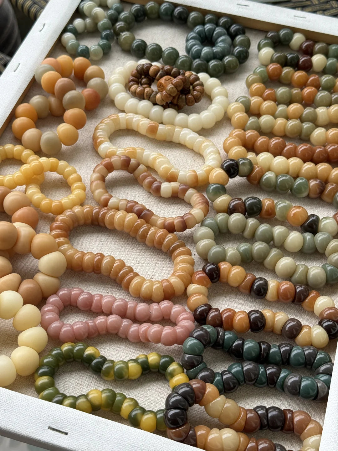 🌟 Garlic Clove-Shaped Bodhi Stress Relief Bracelet · Mystery Box | Limited-Time Release 🌟