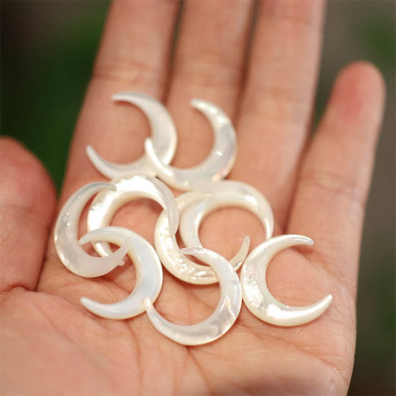 Wear FengShui Natural Tridacna Stone Crescent Moon Blessing Necklace Pendant