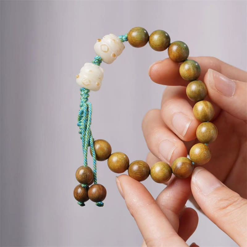 Wear FengShui Green Sandalwood Bodhi Seed Lucky Cat Positive Bracelet