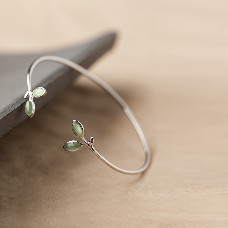 Wear FengShui Leaf Pattern Cat Eye Support Cuff Bracelet Bangle