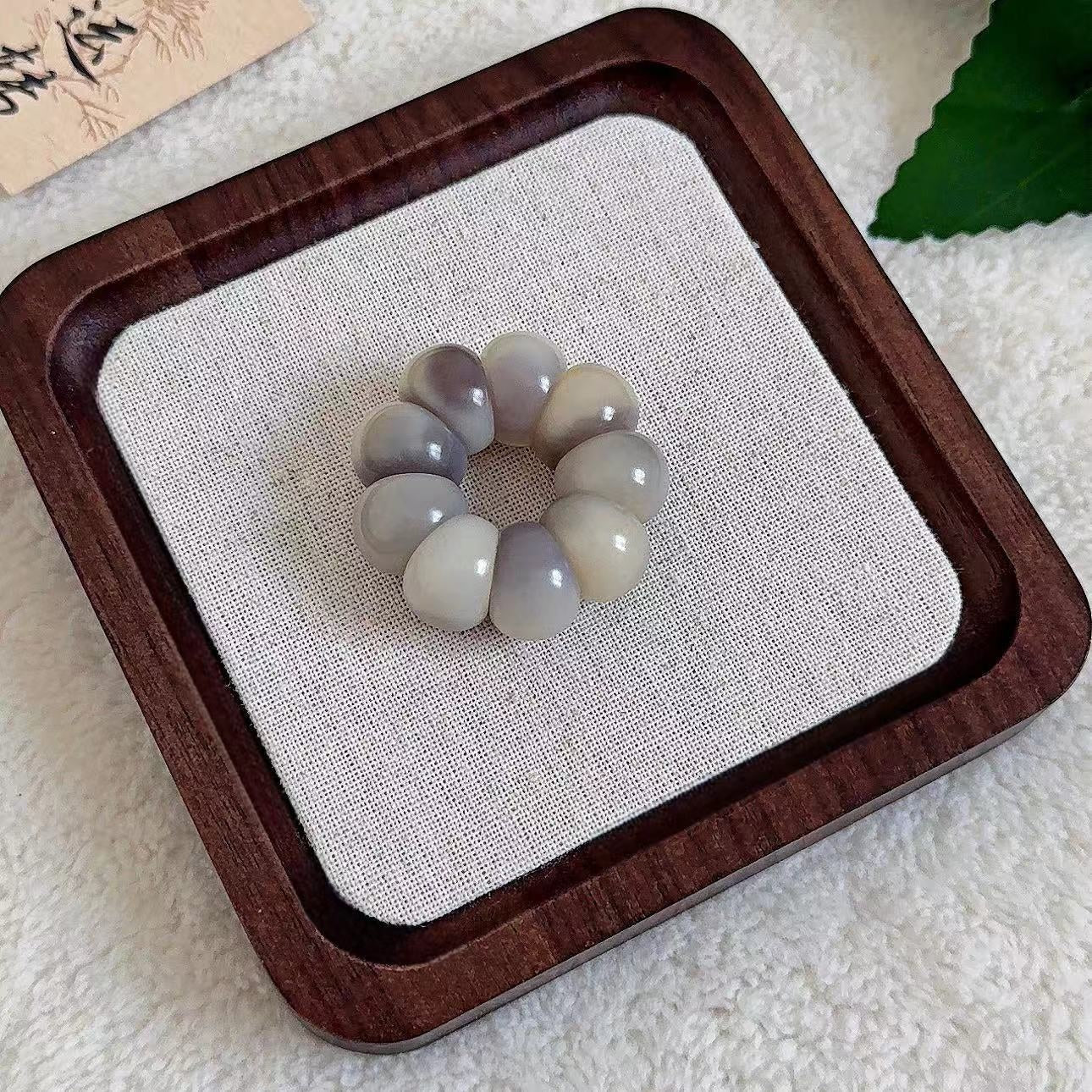 Adorable Mini Garlic Clove and Mangosteen Handheld Charms，Multiple Colors Available