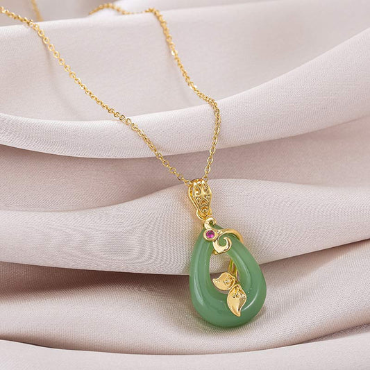 Wear FengShui Jade Oval Pattern Blessing Fortune Necklace Pendant
