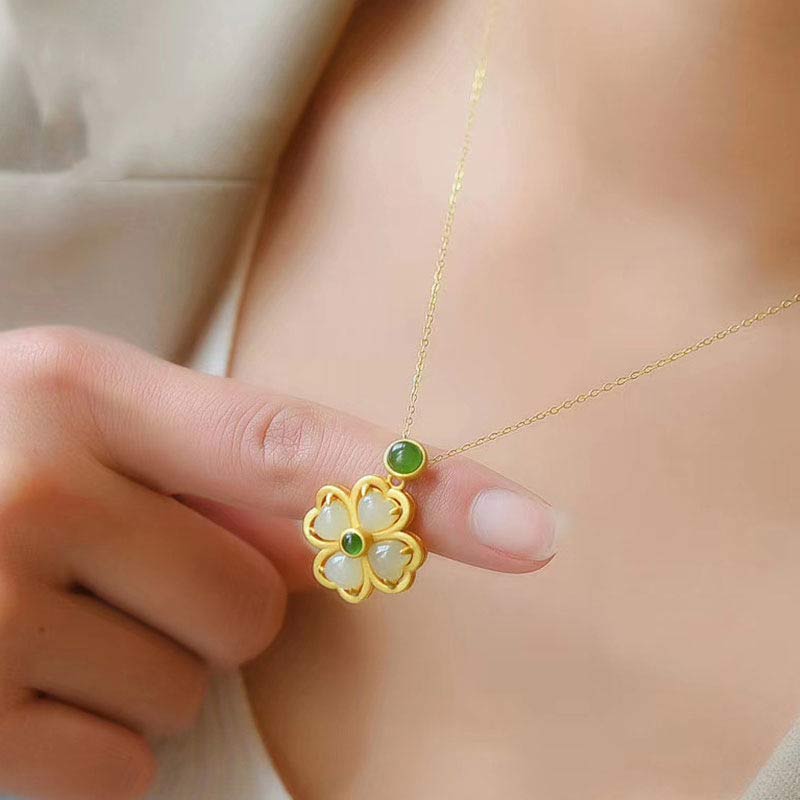 Wear FengShui 925 Sterling Silver Lucky Four Leaf Clover Jade Prosperity Necklace Chain Pendant