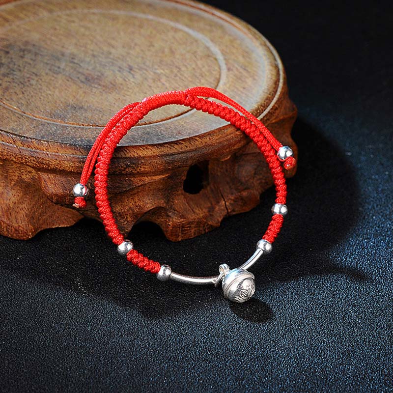 Wear FengShui FengShui Lucky Red String Bell Bracelet