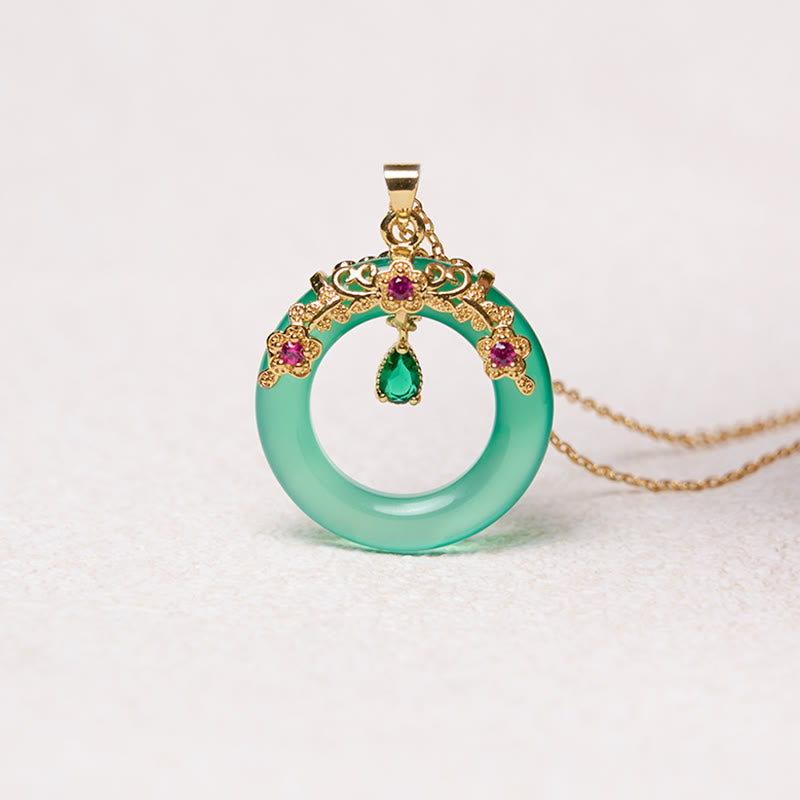 Wear FengShui Green Chalcedony Peace Buckle Design Strength Necklace Pendant