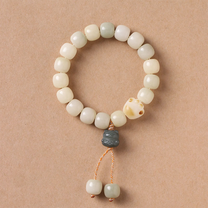 Wear FengShui Lucky Cat Bodhi Seed Cat Paw Peace Bracelet