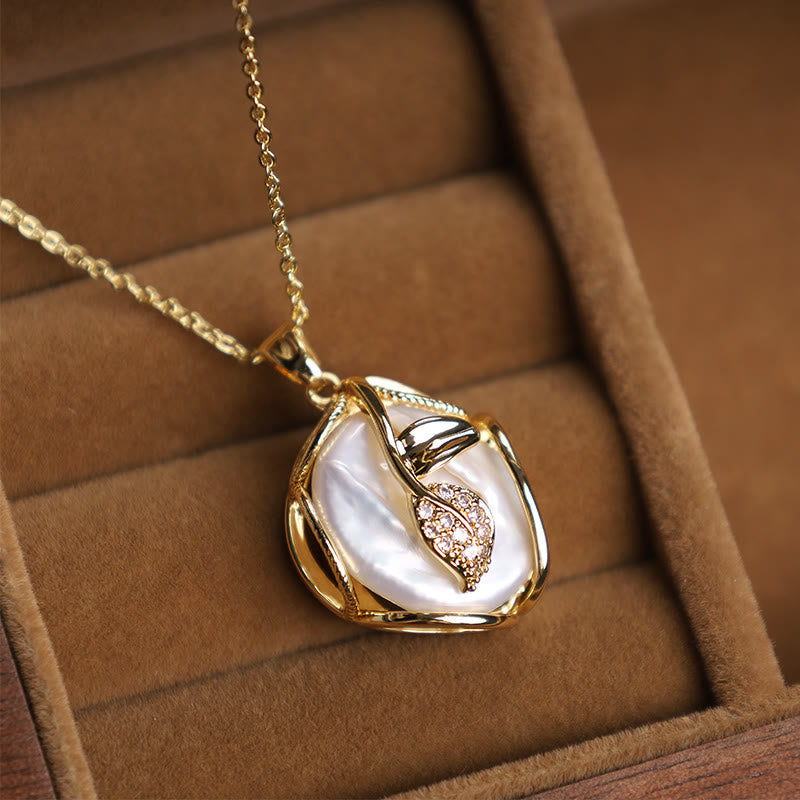 Wear FengShui 18K Gold Plated Copper Natural Baroque Pearl Flower Sincerity Necklace Pendant
