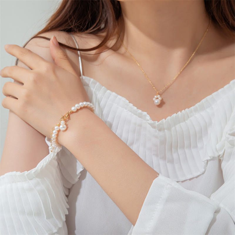 Wear FengShui Pearl Cat Paw Healing Chain Bracelet