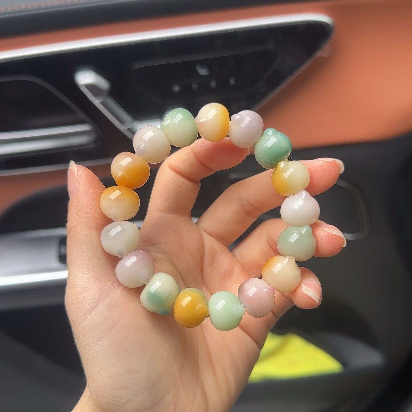 New Glassy Pink-Purple Cat Head Bodhi Bracelet