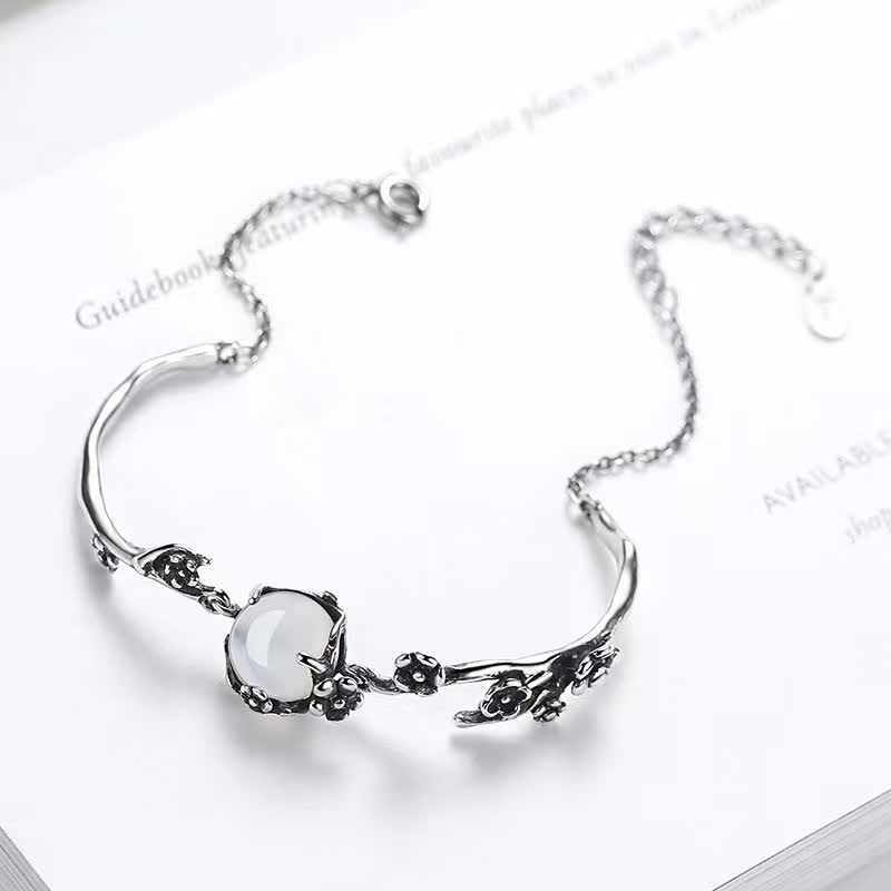 Wear FengShui Plum Blossom Chalcedony Positive Bracelet