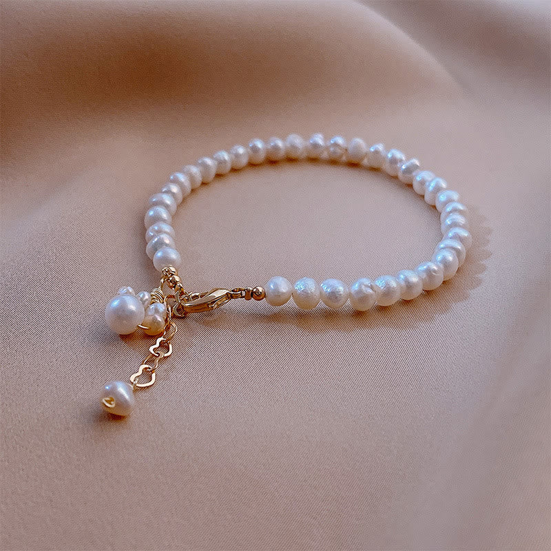 Wear FengShui Pearl Cat Paw Healing Chain Bracelet