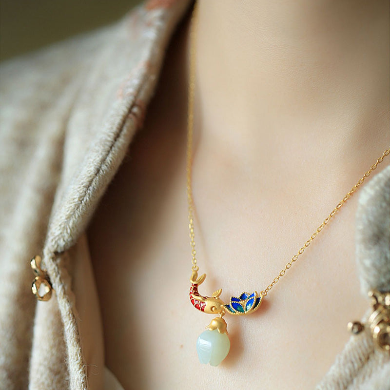 Wear FengShui White Jade Koi Fish Lotus Copper Protection Necklace Pendant