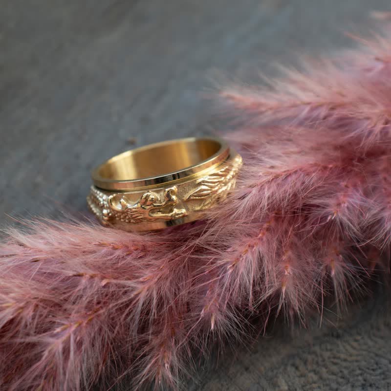 Wear FengShui Dragon Titanium Steel Stimulation Rotatable Ring