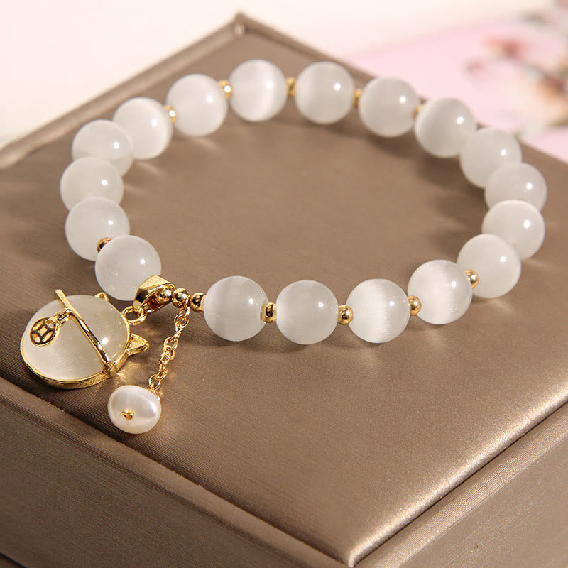 Wear FengShui Cat's Eye Lovely Cat Pattern Pearl Love Charm Bracelet