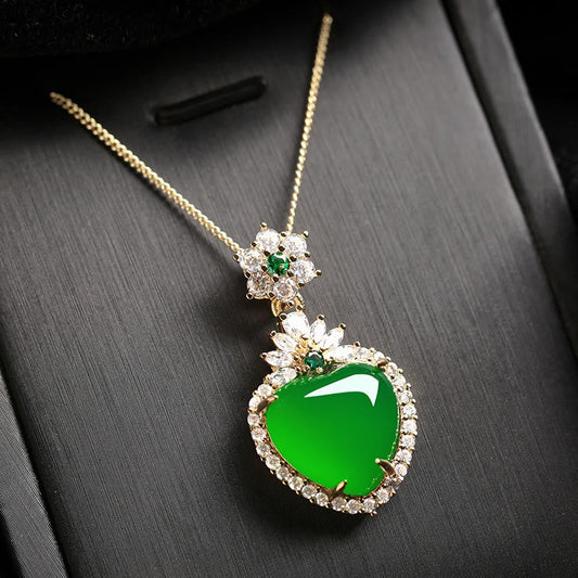 Wear FengShui Green Chalcedony Love Heart Design Strength Necklace Pendant