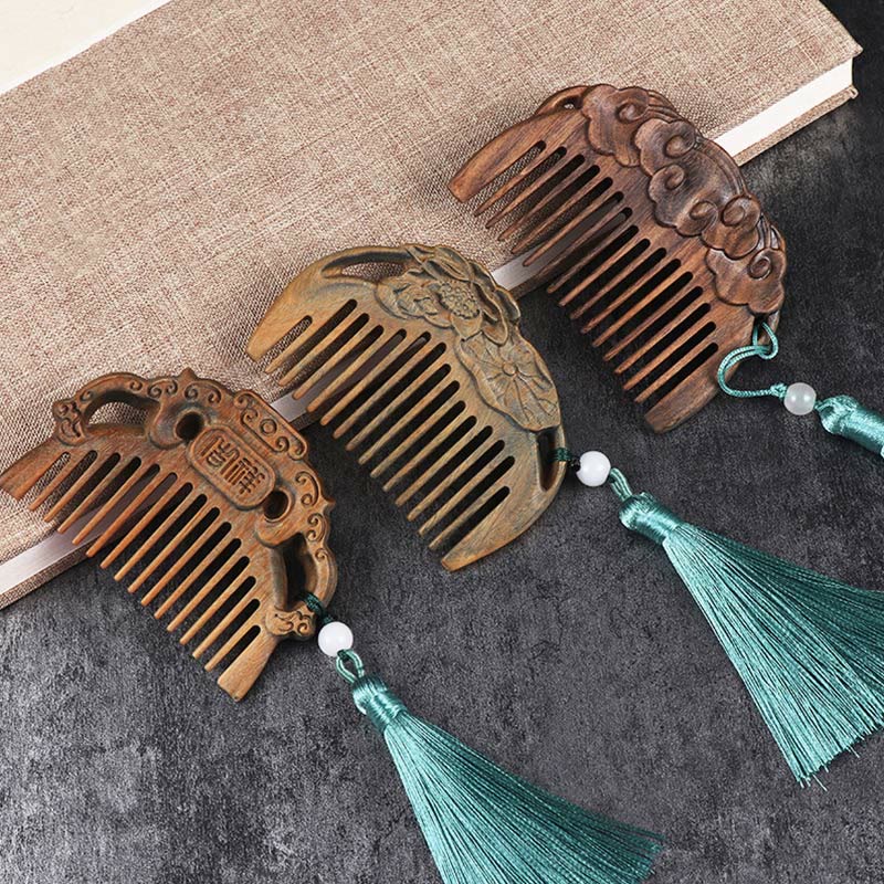 Wear FengShui Green Sandalwood Fox Peony Flower Lotus Engraved Cure Tassel Comb